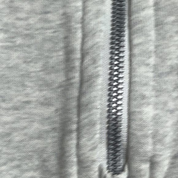 Like New! Lululemon Crop Jacket - Picture 5 of 8